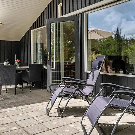 Hedevej Xii Denmk * Blåvand