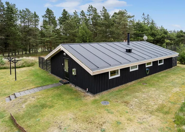 Hedevej Xii Denmk * Blåvand